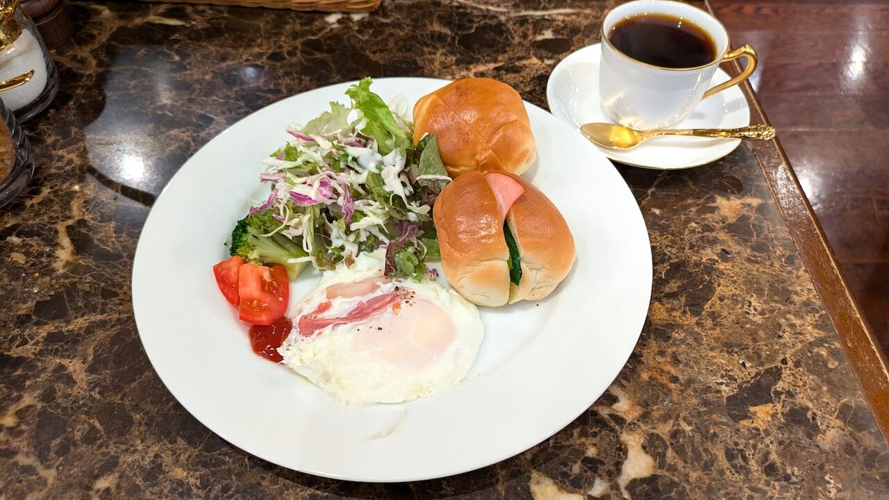 http://morning.tokyo-review.com/PXL_20240906_231311303.MP.jpg
