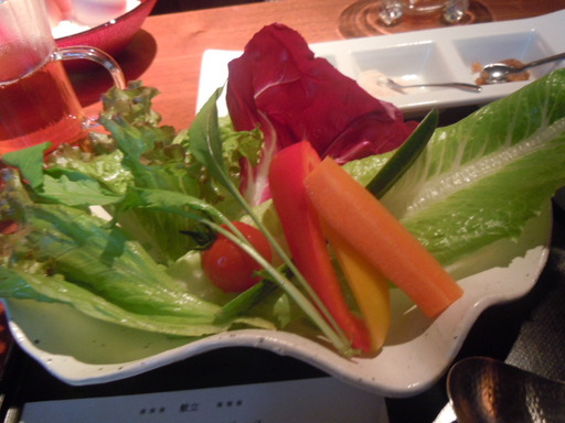 二期菜園と那須高原からの採れたて彩り野菜のサラダ