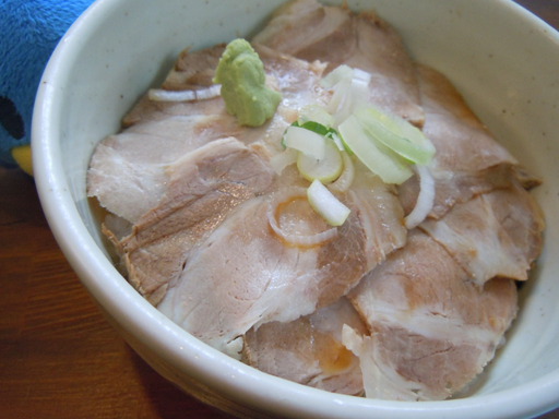 チャーシュー丼