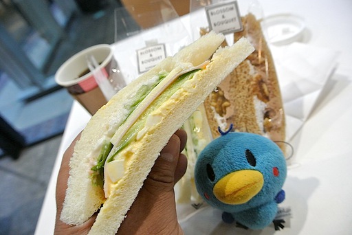 スペシャルサンドイッチとくるみショコラ
