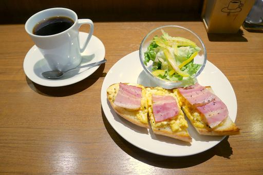 バケットトースト ベーコン&オムレット