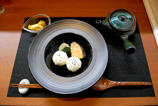 朝限定鮭茶漬け