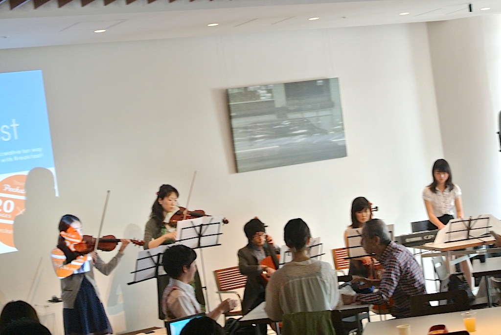 http://morning.tokyo-review.com/image/DSC_2481.JPG