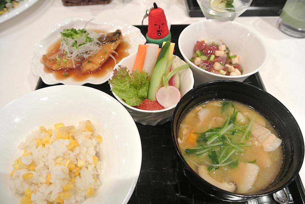 http://morning.tokyo-review.com/image/DSC_2838.JPG