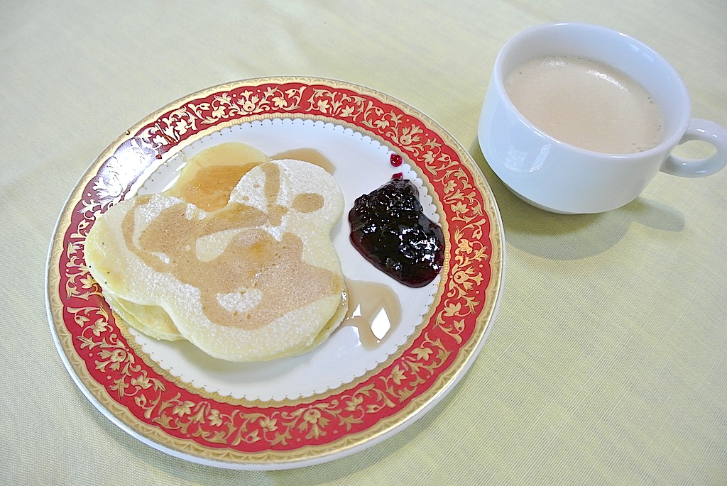 http://morning.tokyo-review.com/image/DSC_7870.JPG