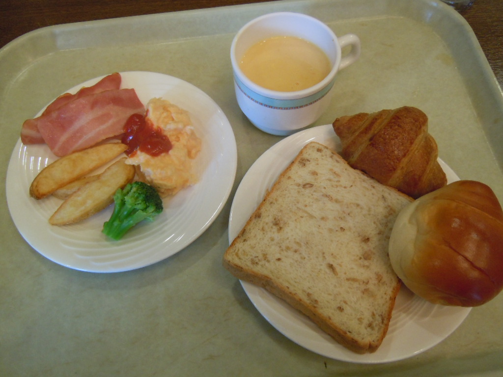 http://morning.tokyo-review.com/image3/DSCN0292.JPG