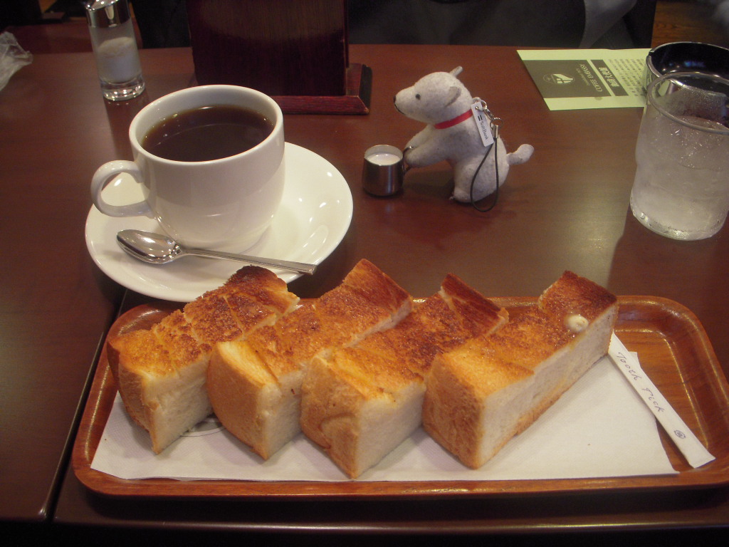 http://morning.tokyo-review.com/image3/DSCN0385.JPG