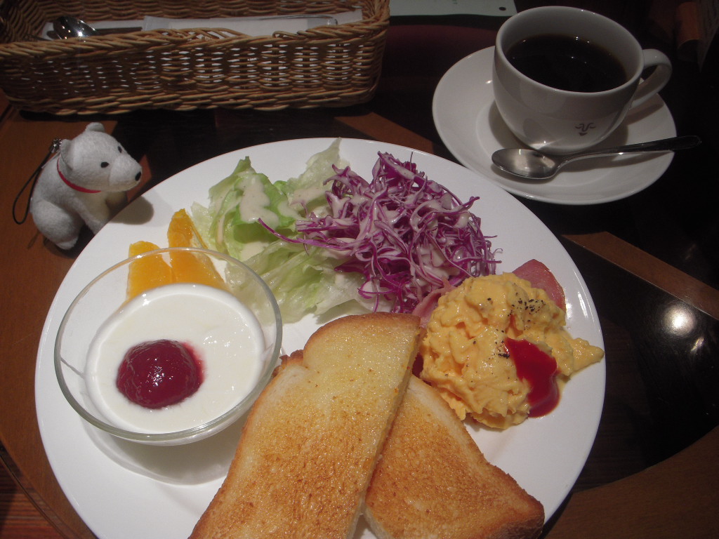 http://morning.tokyo-review.com/image3/DSCN0592.JPG