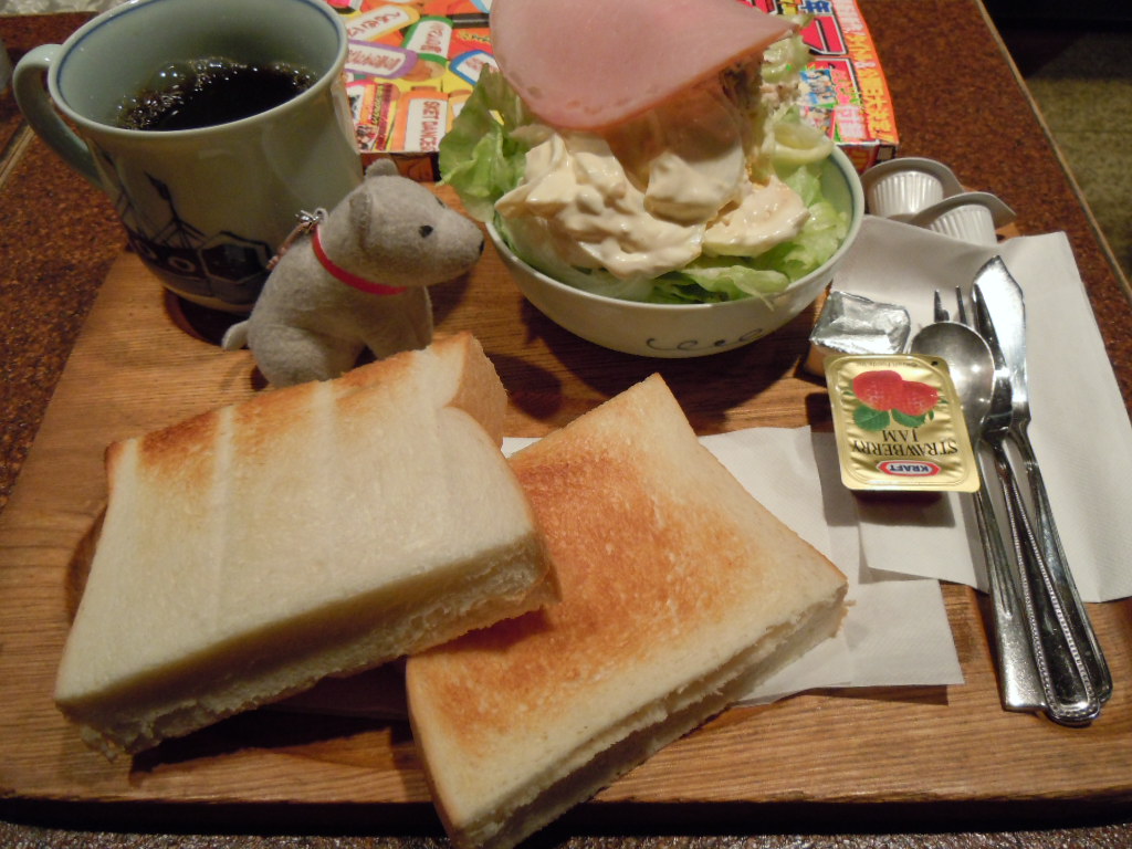 http://morning.tokyo-review.com/image3/DSCN1016%5B1%5D.JPG