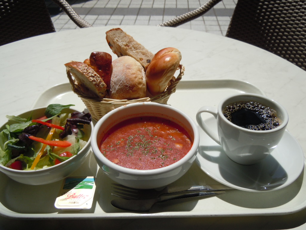 http://morning.tokyo-review.com/image3/DSCN1892.JPG