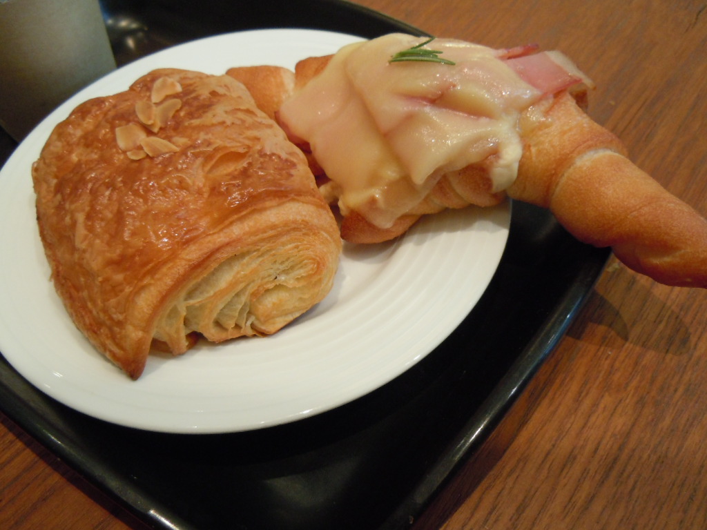 http://morning.tokyo-review.com/image3/DSCN3198.JPG