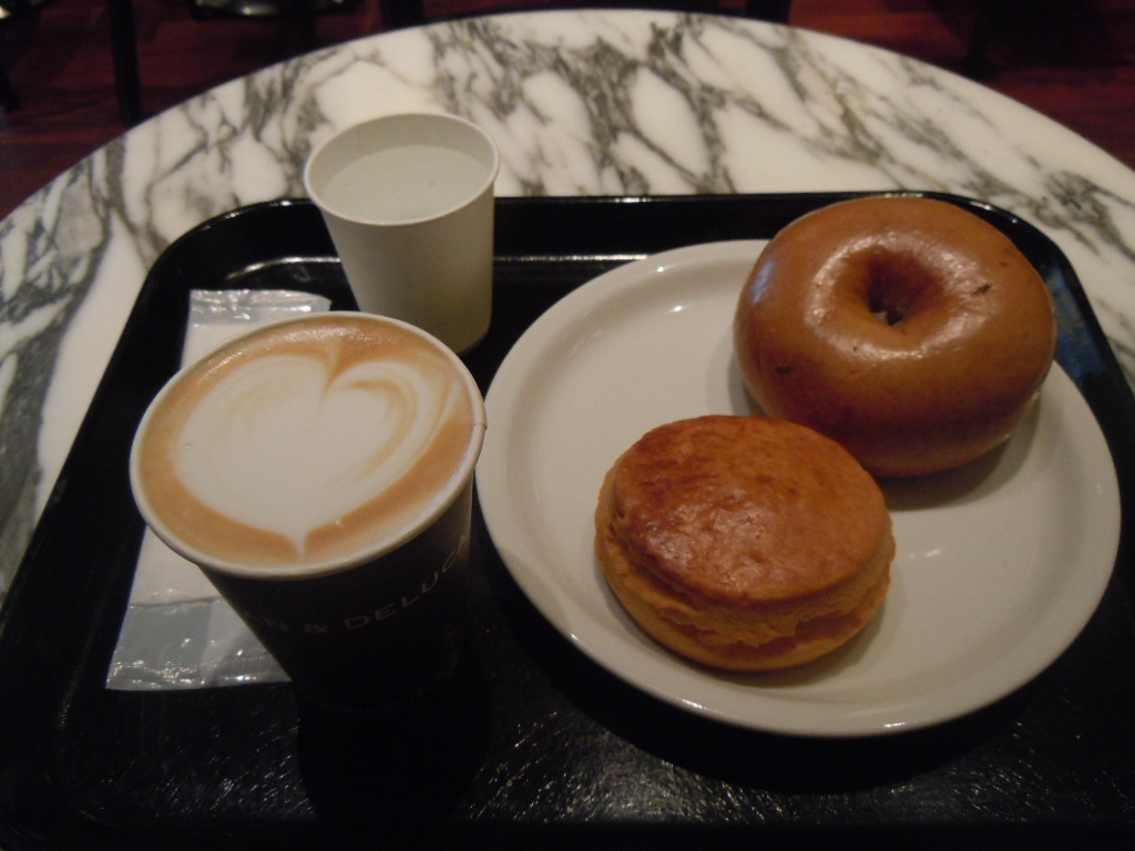 http://morning.tokyo-review.com/image3/DSCN3636.JPG