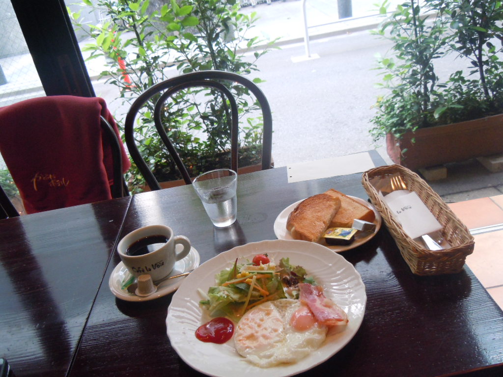 http://morning.tokyo-review.com/image3/DSCN8264.JPG