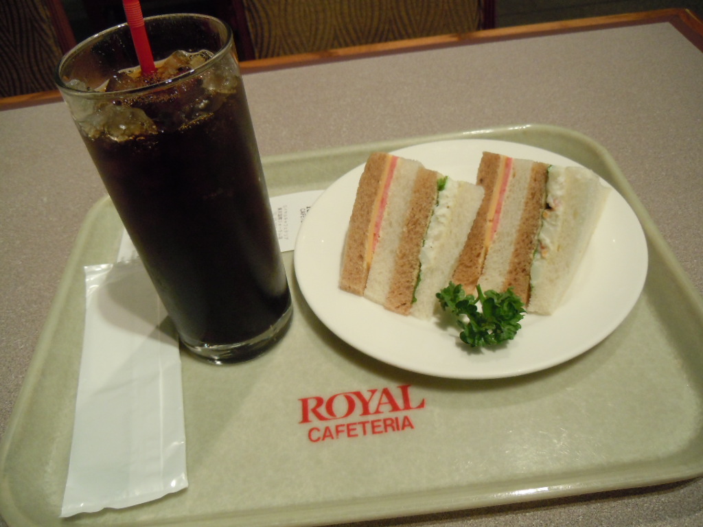http://morning.tokyo-review.com/image3/DSCN8679.JPG