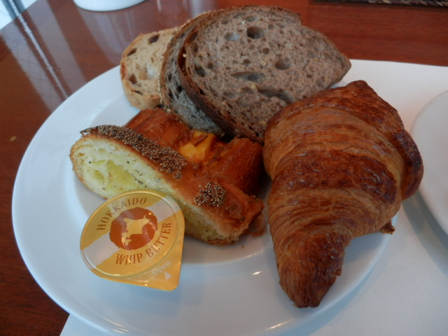 http://morning.tokyo-review.com/image3/P1100188.JPG