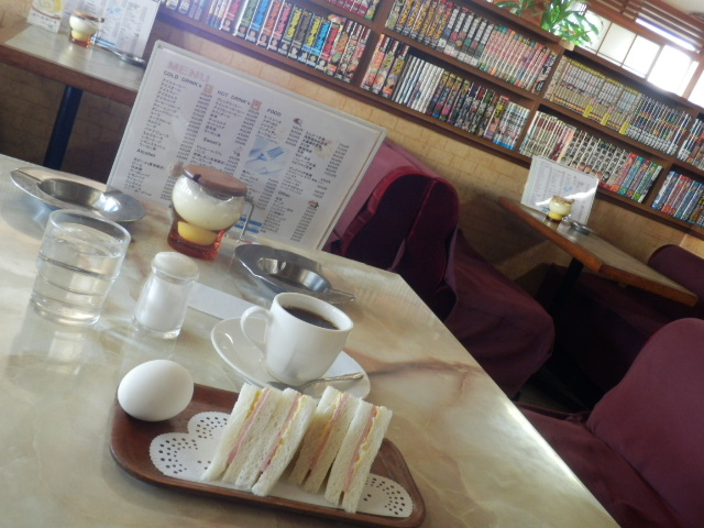 http://morning.tokyo-review.com/image3/P2030494.JPG