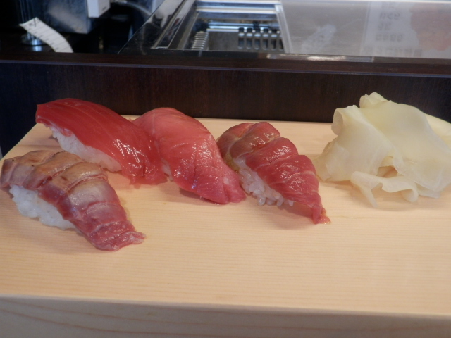 http://morning.tokyo-review.com/image3/P2220763.JPG