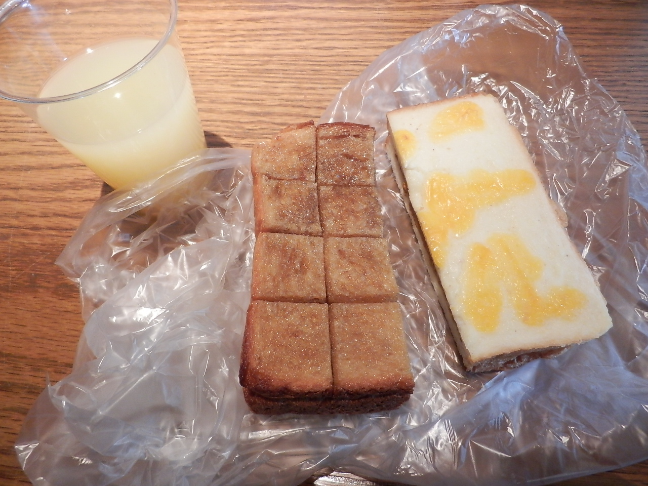 http://morning.tokyo-review.com/image3/P4241826.JPG