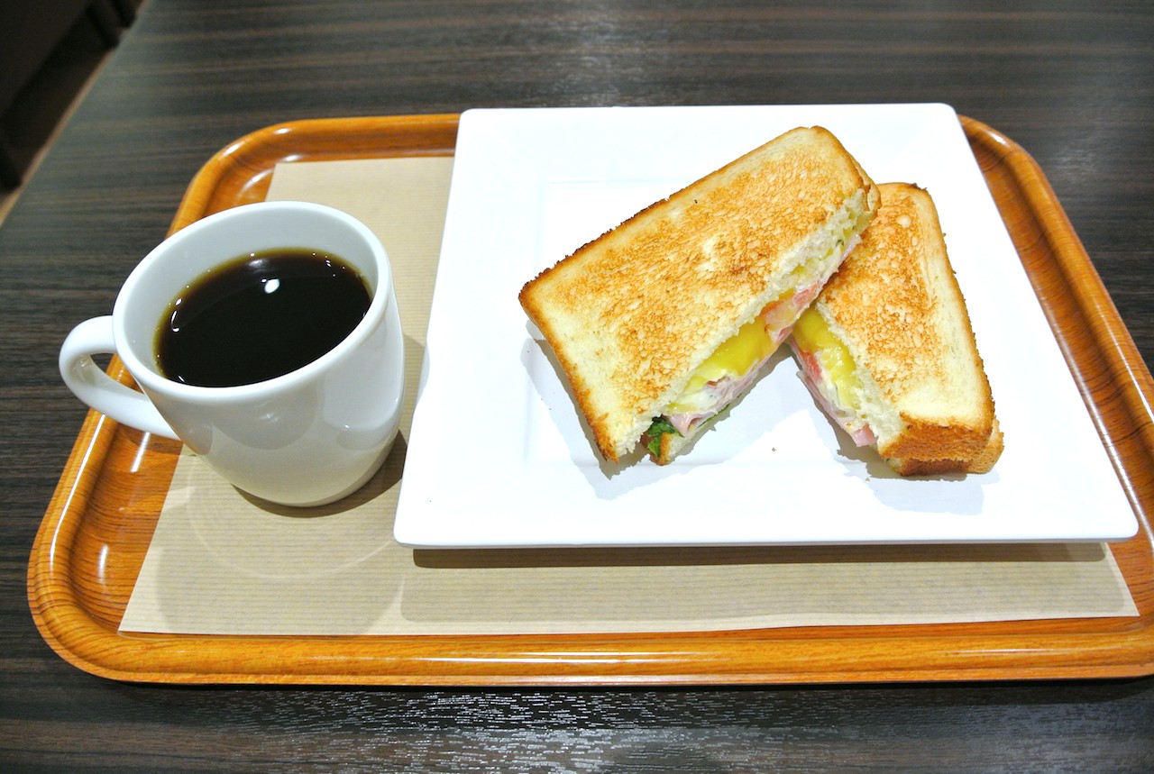 http://morning.tokyo-review.com/images/DSC_0288.jpg