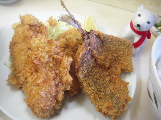 カキフライとアジフライ
