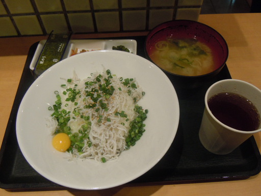 釜揚げしらす丼