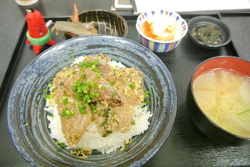 りゅうきゅう丼